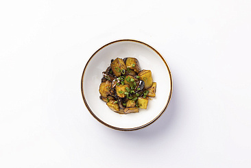 Баклажаны с грибами шиитаке