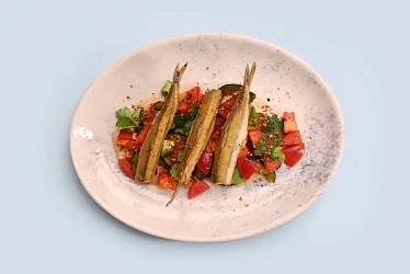 Фаршированная корюшка с гуакомоле